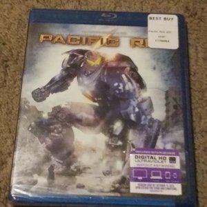 Pacific Rim Blu ray NWT